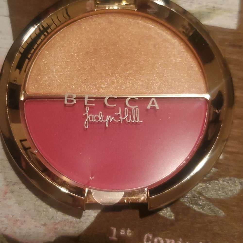 BECCA duo highlighter & blush